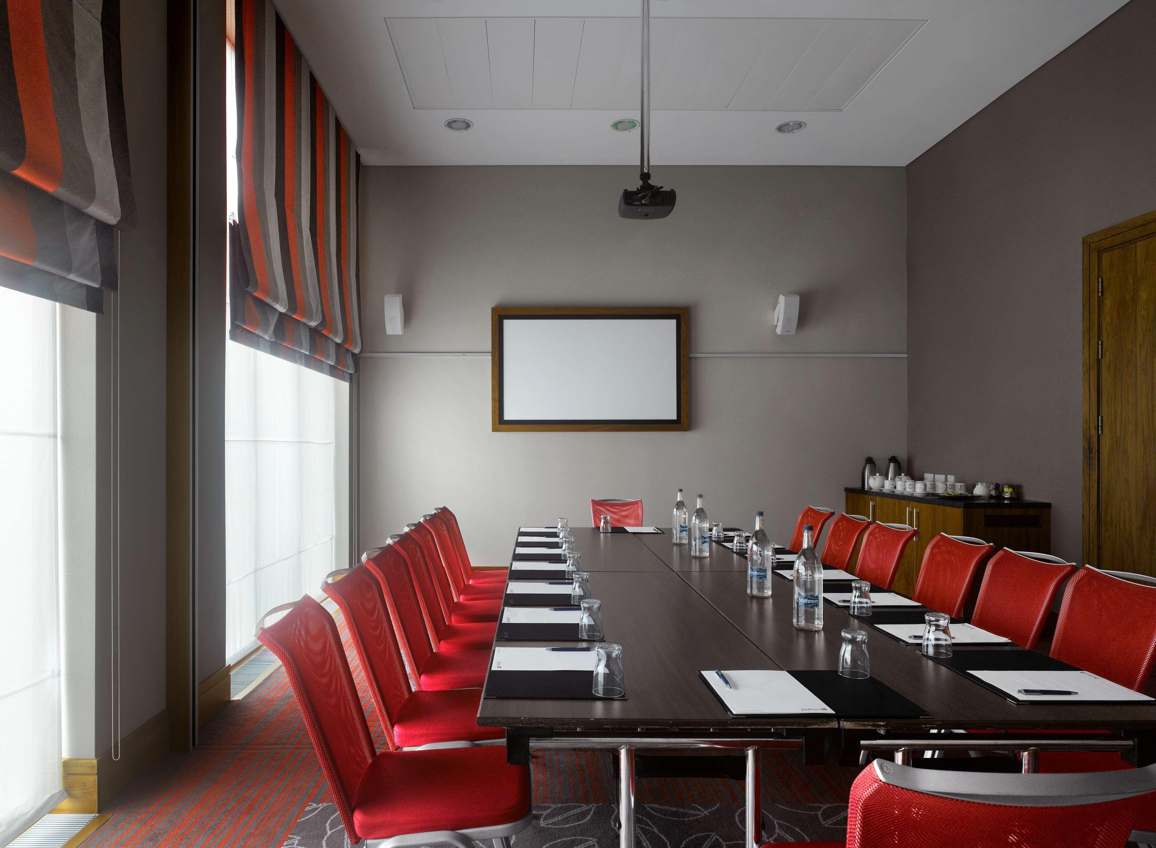 Radisson Blu Hotel, Отель 4*