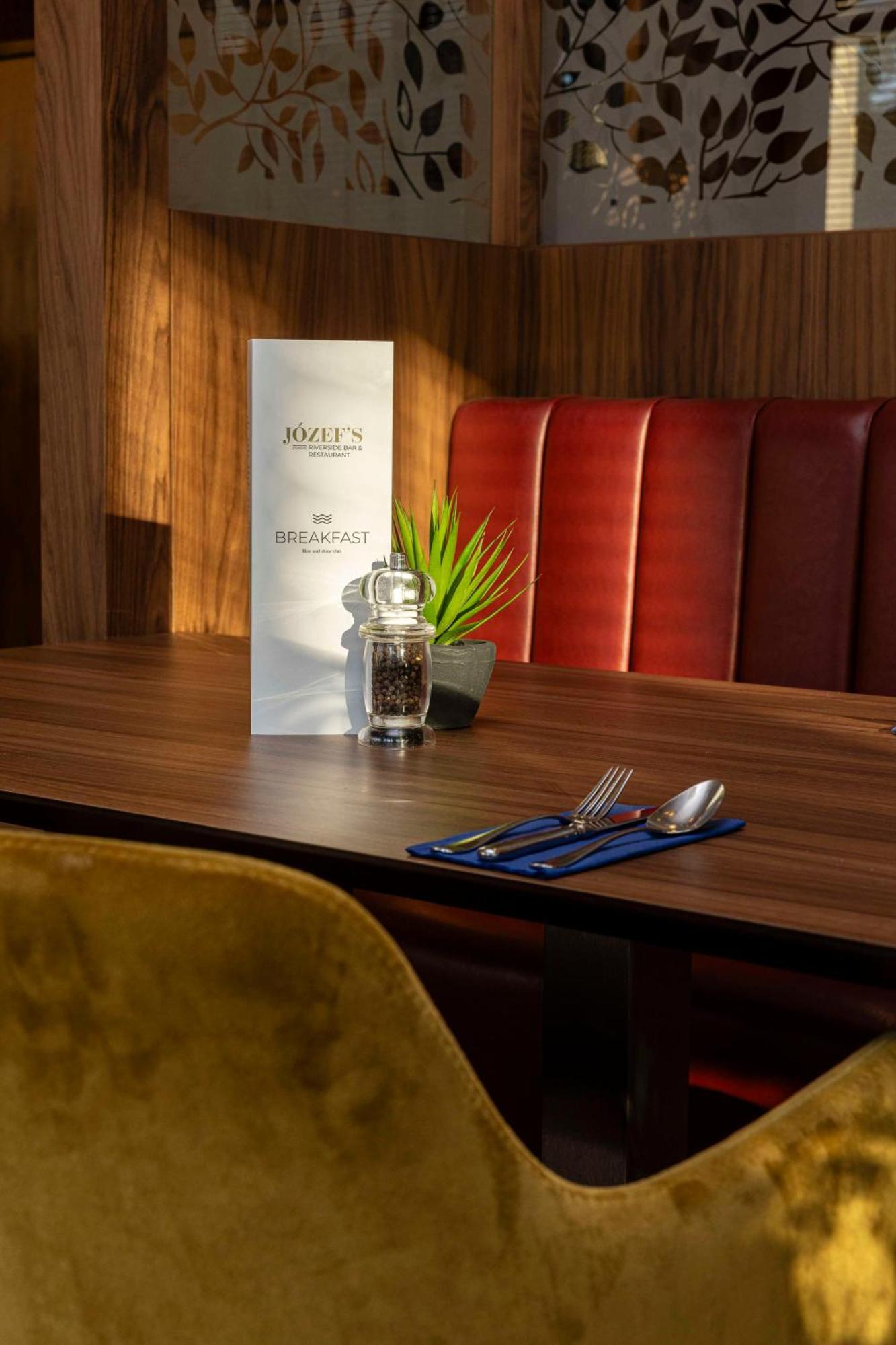 Radisson Blu Hotel, Дарем