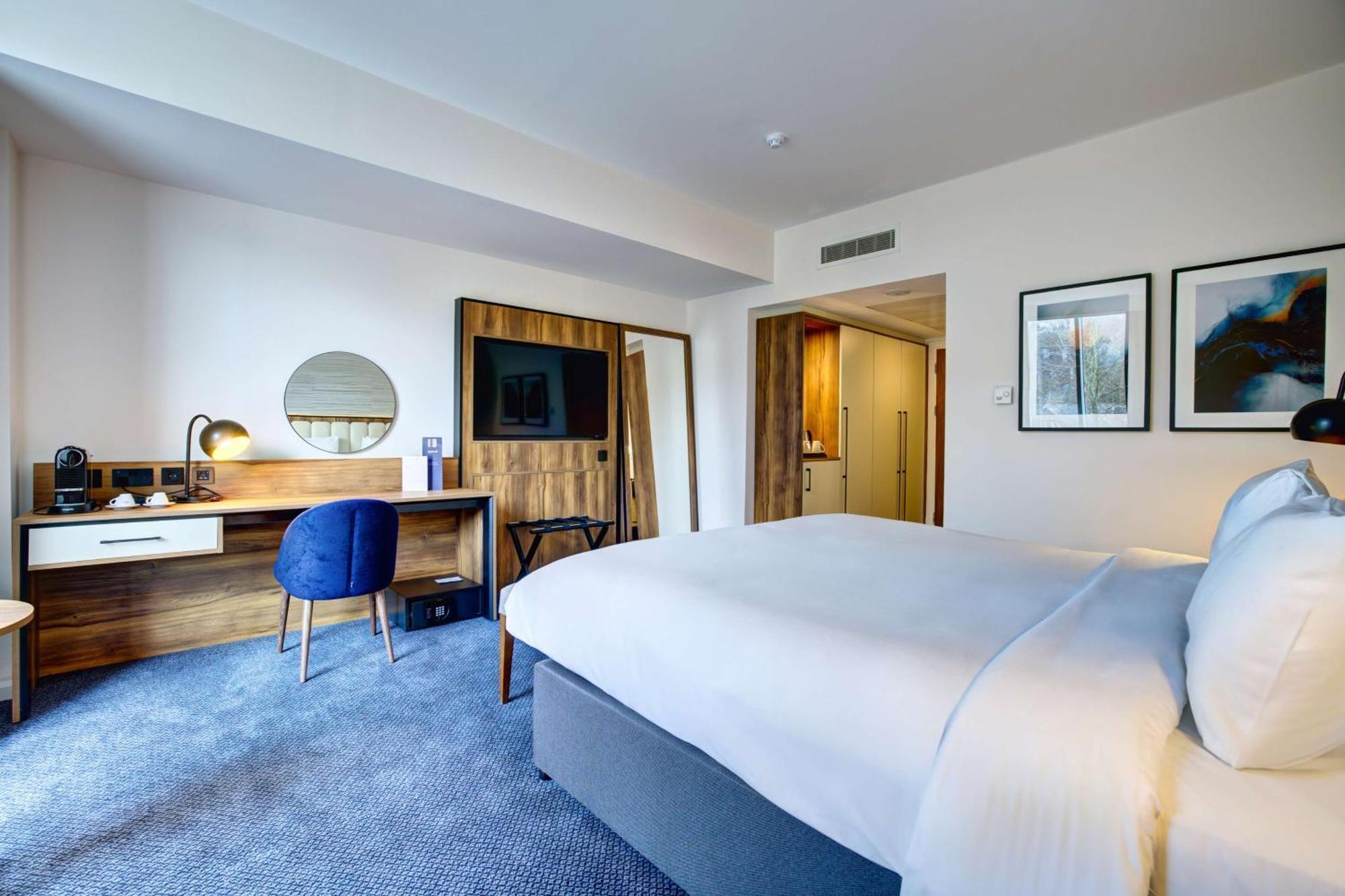 Radisson Blu Hotel, Hotel